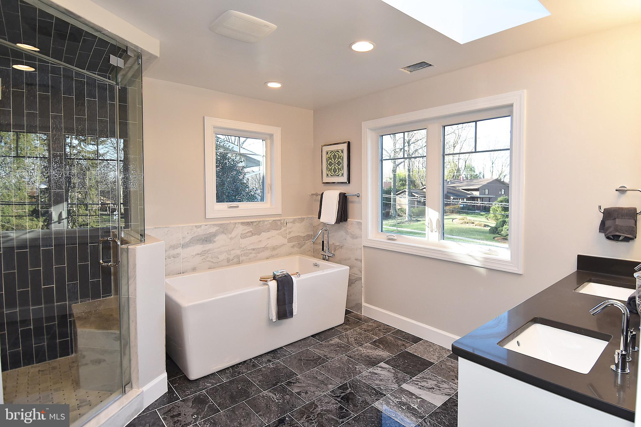 7801 Beech Tree Road Bethesda, MD 20817 - Photo 32 of 52 Master Bathroom
