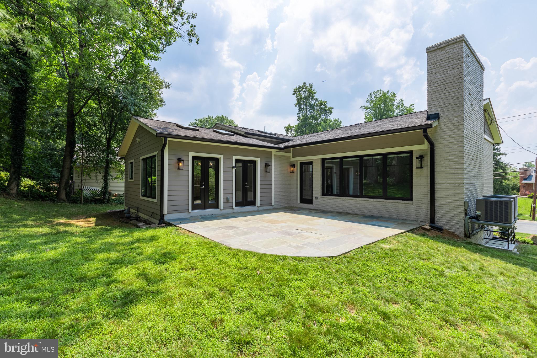 7801 Beech Tree Road Bethesda, MD 20817 - Photo 50 of 52 Rear Exterior/Paio