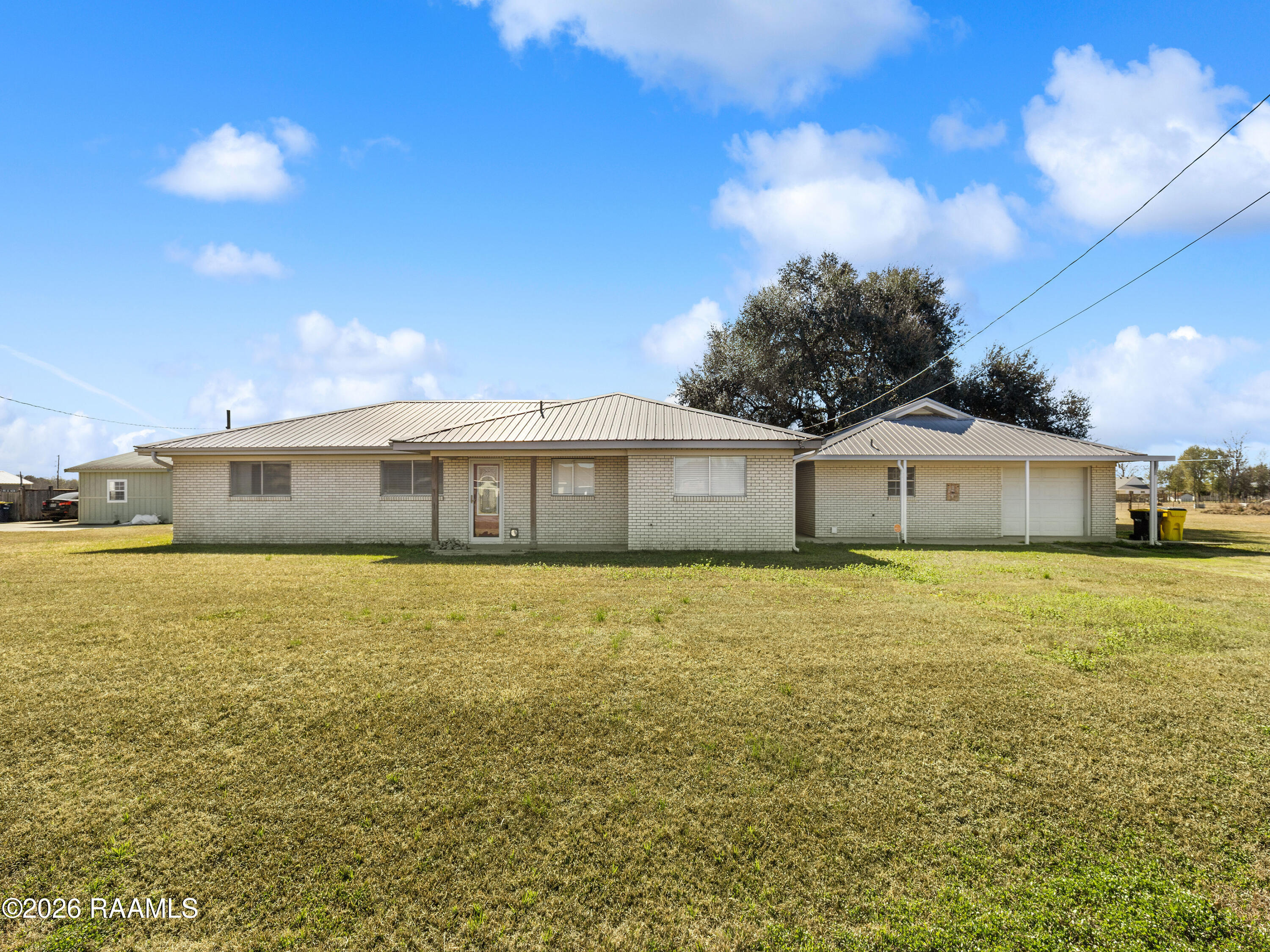 134 Nautical Road Carencro, LA 70520 - Photo 2 of 33 IMG_0402