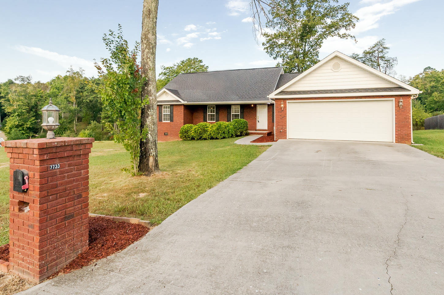 7733 Bell Stanley Road Powell, TN 37849 - Photo 3 of 24 HOB_5622-Edit