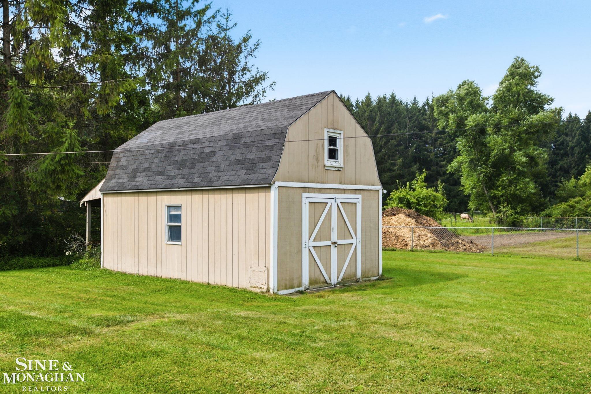 2801 Beach Road Port Huron, MI 48060 - Photo 26 of 27 Gallery Image 26
