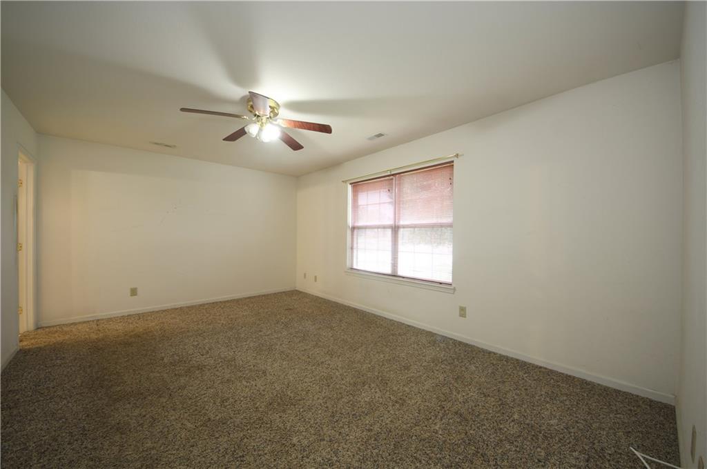 6665 Furnas Road Indianapolis, IN 46221 - Photo 4 of 9