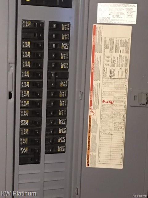 3347 Ruddock Road Avoca, MI 48006 - Photo 41 of 42 electrical box.JPG