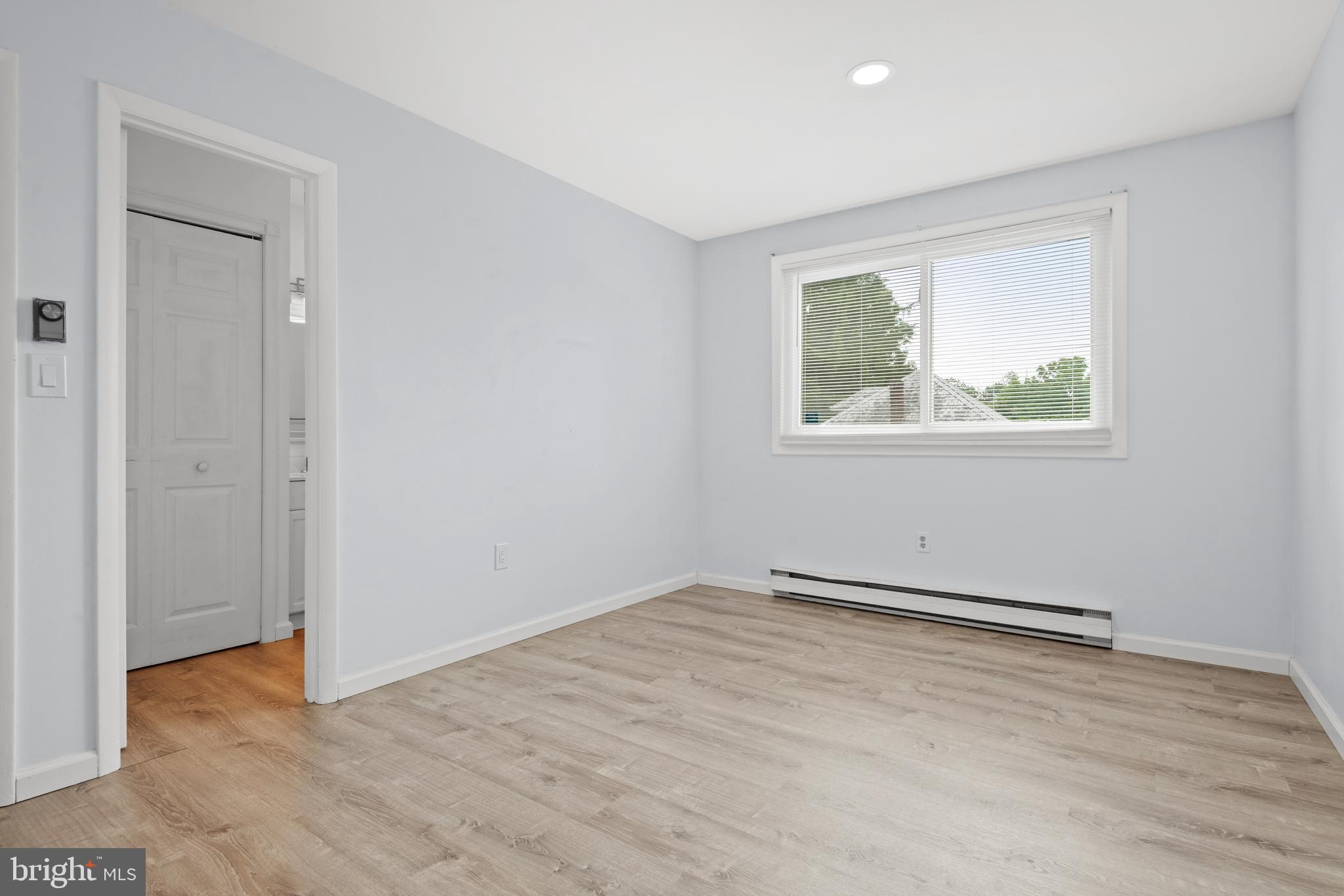 102 Warren Way Lancaster, PA 17601 - Photo 16 of 39 Bedroom 1