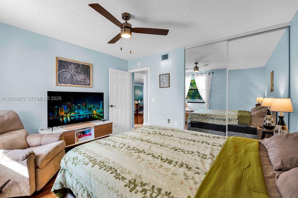 6049 Balboa Circle, Unit 302 Boca Raton, FL 33433 - Photo 13 of 32
