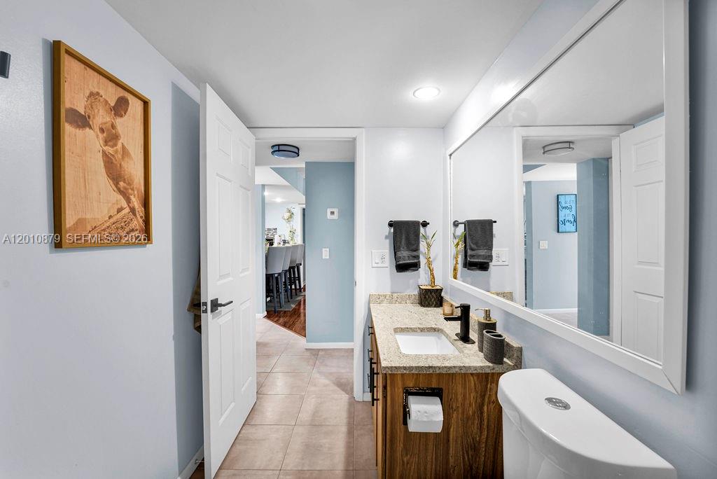 6049 Balboa Circle, Unit 302 Boca Raton, FL 33433 - Photo 16 of 32