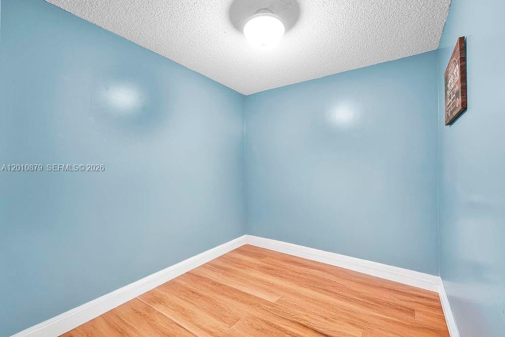 6049 Balboa Circle, Unit 302 Boca Raton, FL 33433 - Photo 18 of 32