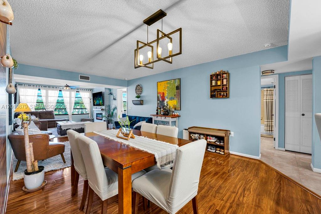 6049 Balboa Circle, Unit 302 Boca Raton, FL 33433 - Photo 6 of 32