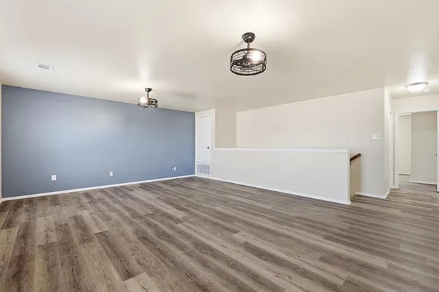 $390,995 | 921 John Kennedy Drive, Saginaw, TX 76179