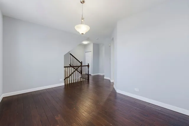 $2,900 | 218 Goldenrod Drive, Unit 218, Elgin, IL 60124