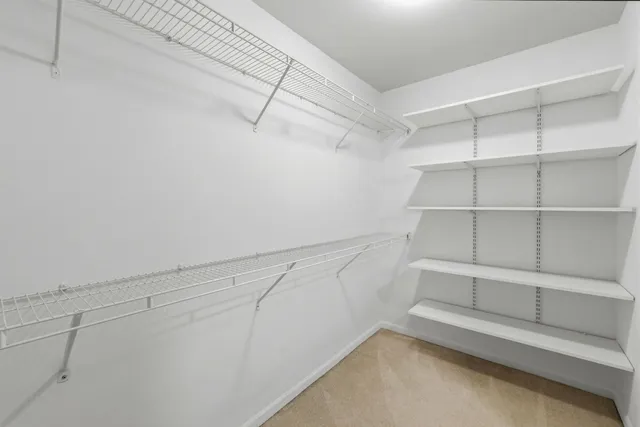 $2,900 | 218 Goldenrod Drive, Unit 218, Elgin, IL 60124