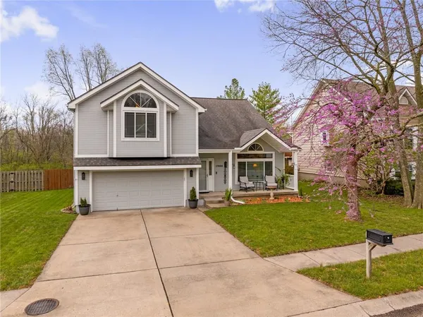 $360,000 | 17005 East 44th Street South, Independence, MO 64055