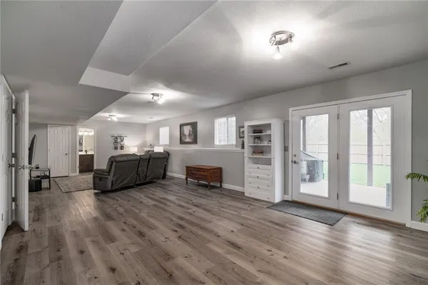 $360,000 | 17005 East 44th Street South, Independence, MO 64055