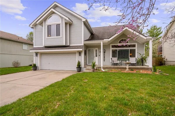 $360,000 | 17005 East 44th Street South, Independence, MO 64055
