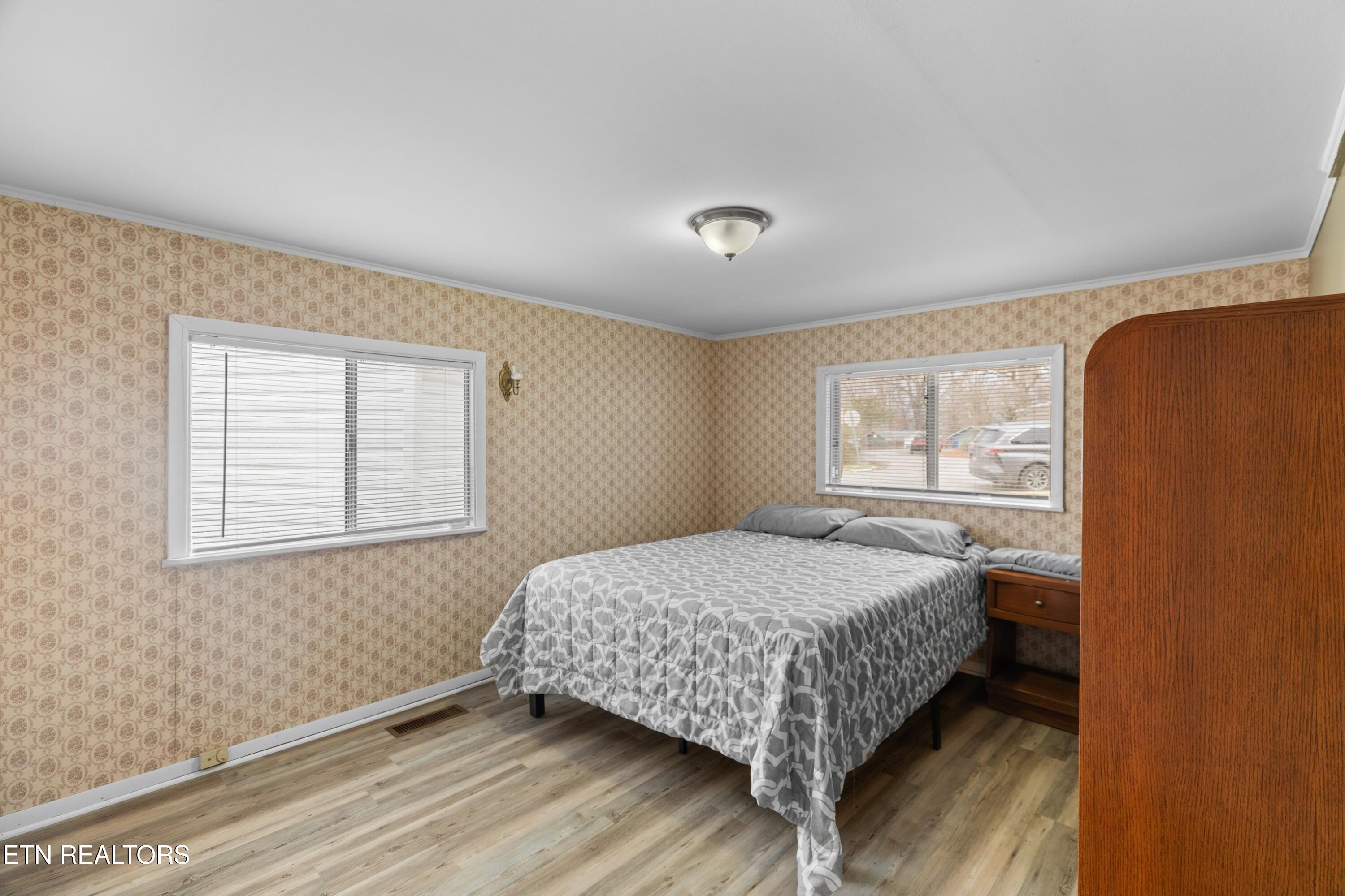 757 West Outer Drive Oak Ridge, TN 37830 - Photo 14 of 30 013-757WestOuterDrive-OakRidge-TN-37830-