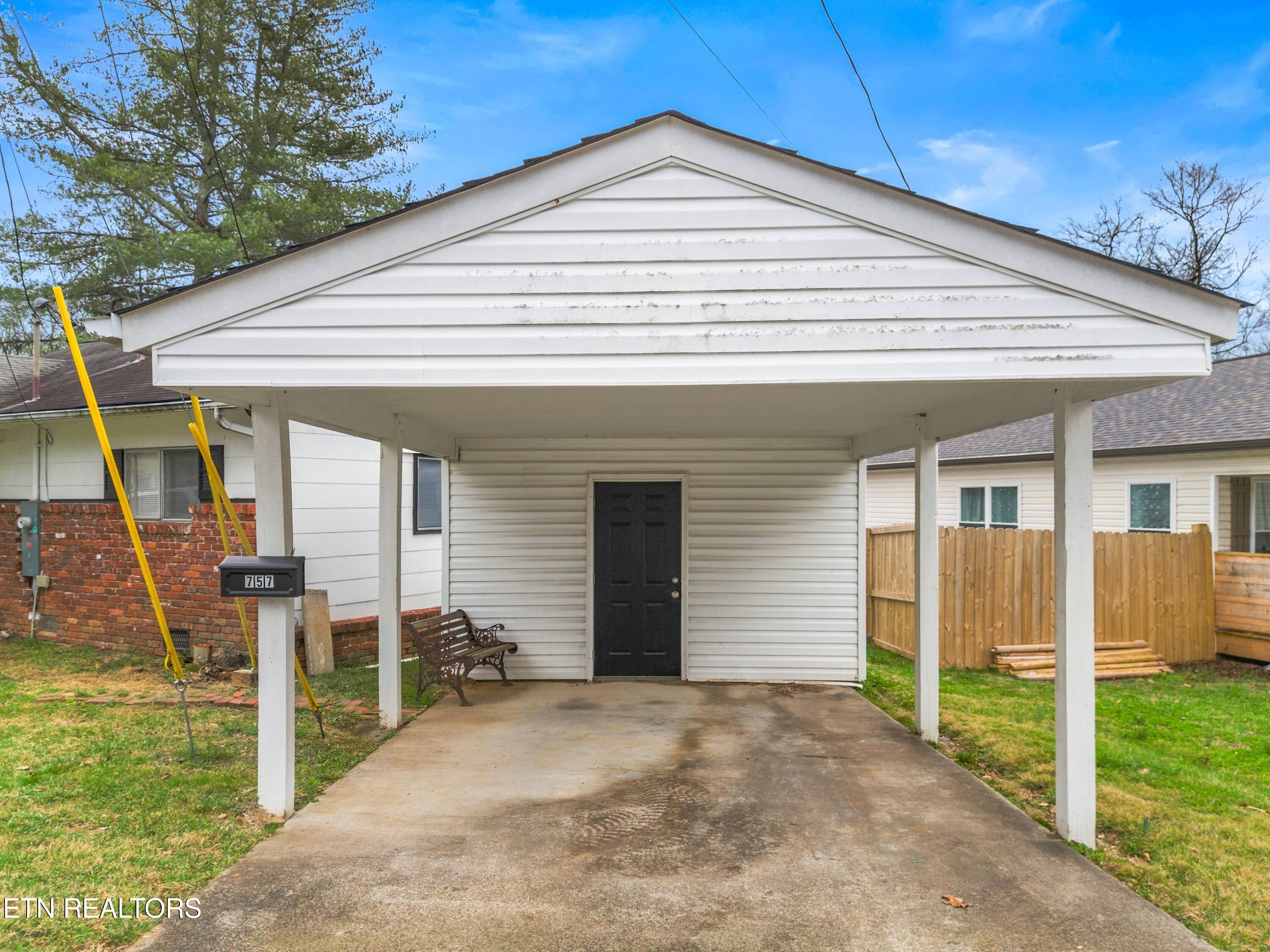 757 West Outer Drive Oak Ridge, TN 37830 - Photo 24 of 30 024-757WestOuterDrive-OakRidge-TN-37830-