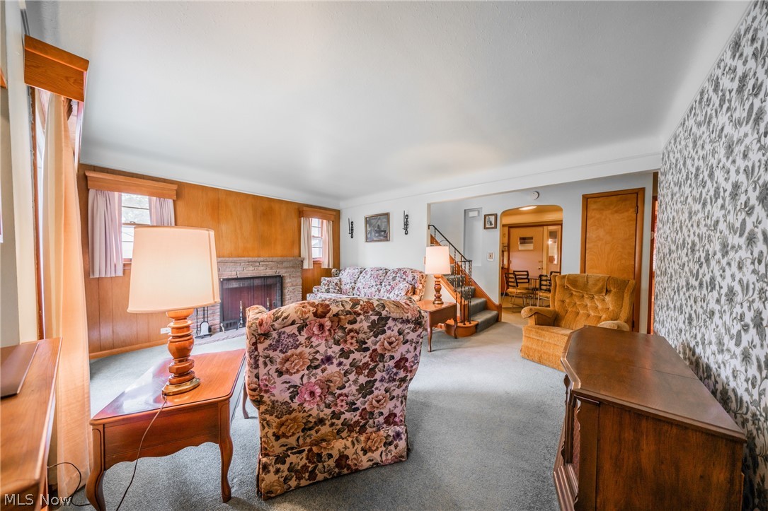 23601 Chardon Road Euclid, OH 44117 - Photo 4 of 31 Gallery Image 4