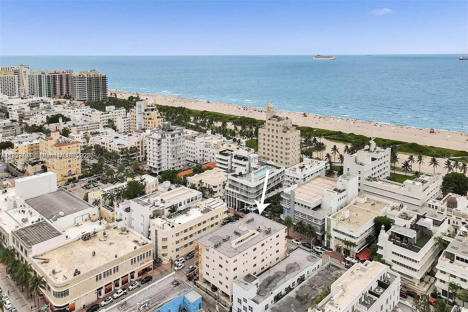 1150 Collins Avenue, Unit 503 Miami Beach, FL 33139 - Photo 9 of 12 an aerial view of a city