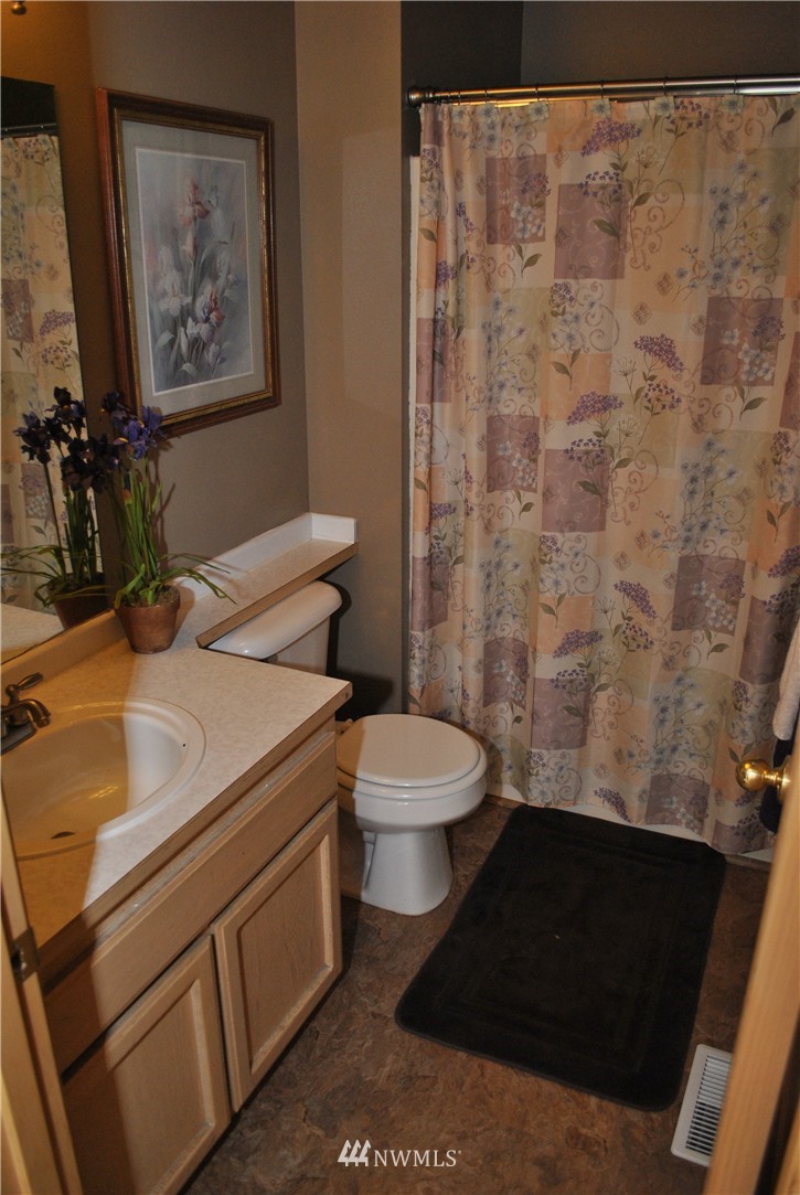 2210 Grade Road, Unit 9 Lake Stevens, WA 98258 - Photo 11 of 20 Gallery Image 11