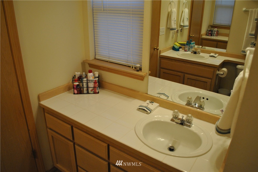 2210 Grade Road, Unit 9 Lake Stevens, WA 98258 - Photo 14 of 20 Gallery Image 14