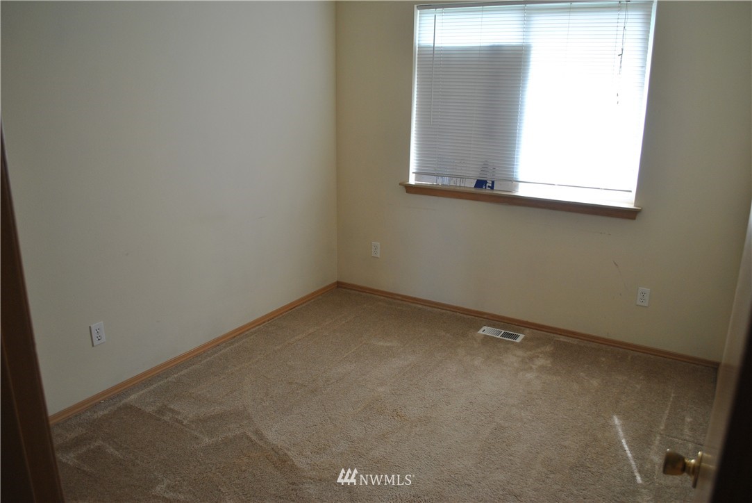 2210 Grade Road, Unit 9 Lake Stevens, WA 98258 - Photo 17 of 20 Gallery Image 17