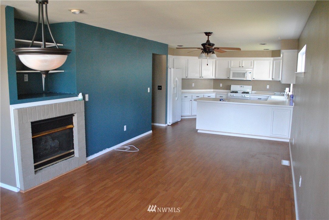 2210 Grade Road, Unit 9 Lake Stevens, WA 98258 - Photo 19 of 20 Gallery Image 19
