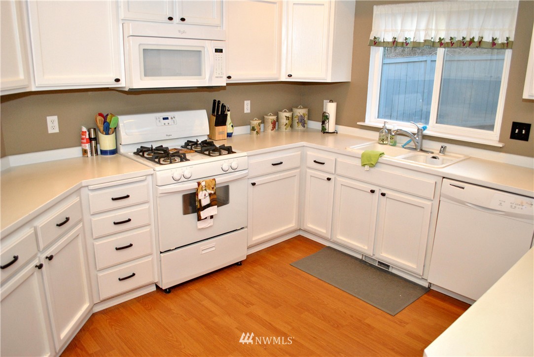 2210 Grade Road, Unit 9 Lake Stevens, WA 98258 - Photo 6 of 20 Gallery Image 6