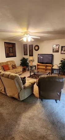 $1,750 | 3404 Northwest 52nd Terrace, Gainesville, FL 32606