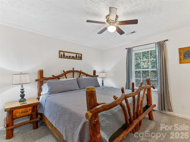 $399,000 | 860 Creekside Drive, Maggie Valley, NC 28751