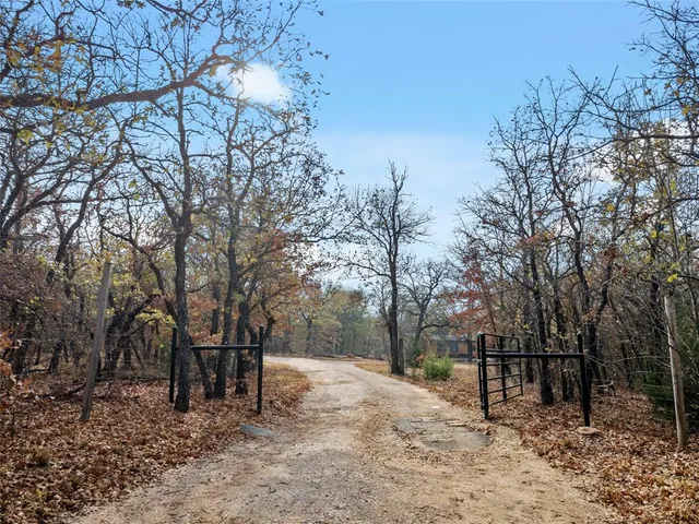 $399,000 | 289 County Road 1661, Chico, TX 76431