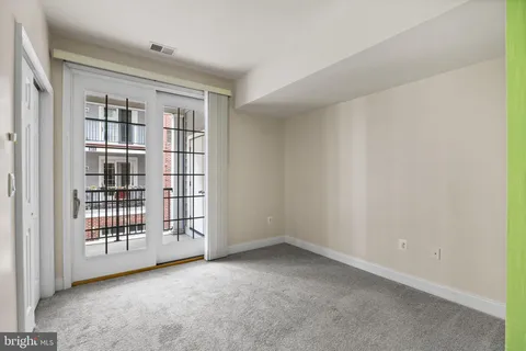 $749,000 | 201 Commodore Court, Philadelphia, PA 19146