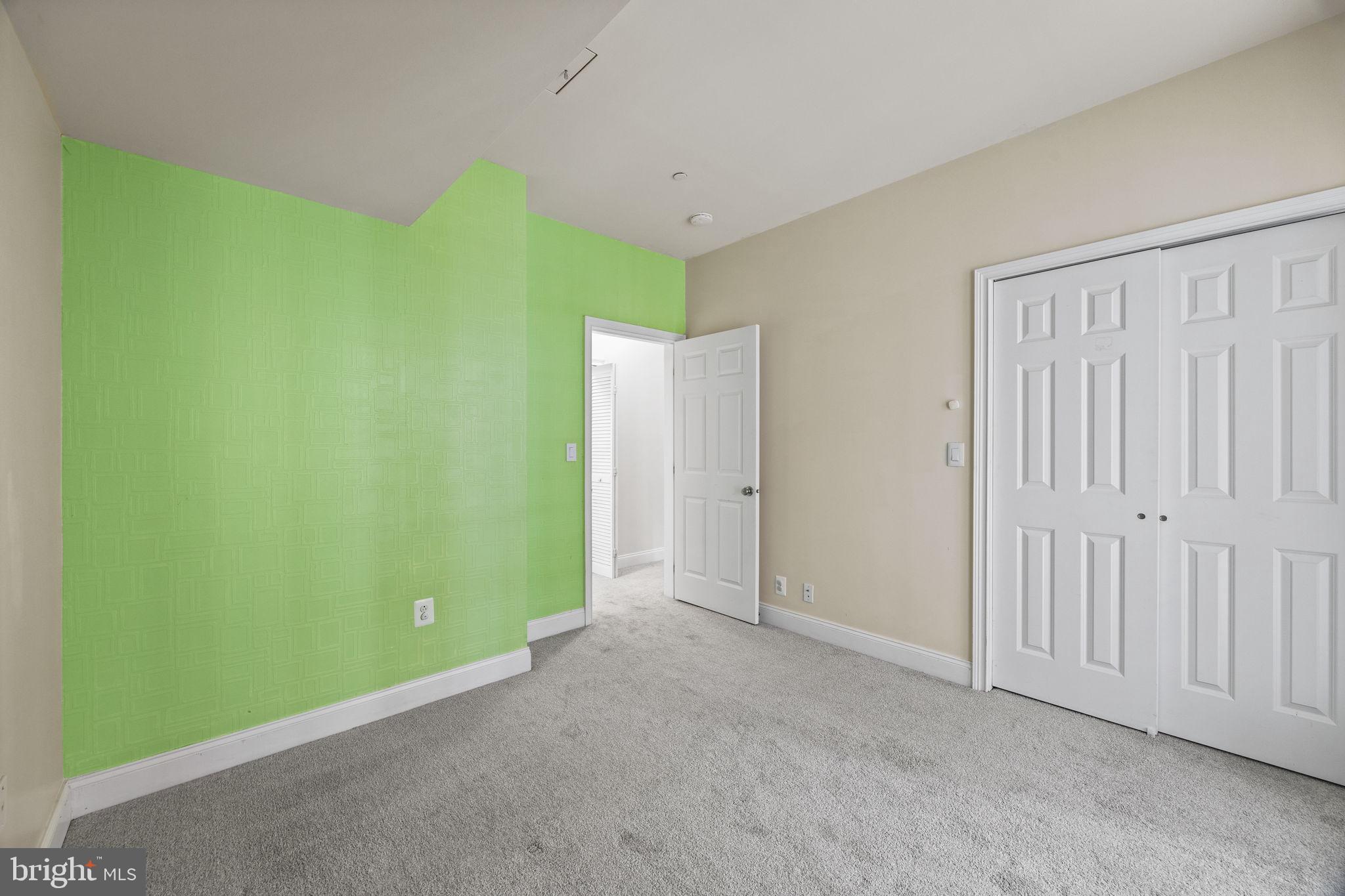 201 Commodore Court Philadelphia, PA 19146 - Photo 36 of 61 3rd Bedroom