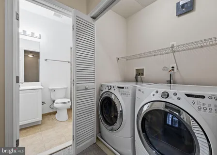 $749,000 | 201 Commodore Court, Philadelphia, PA 19146