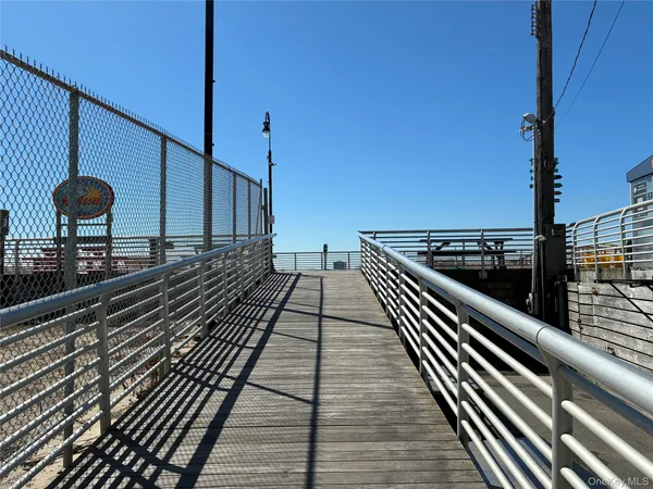 $339,000 | 1 East Broadway, Unit 7B, Long Beach, NY 11561