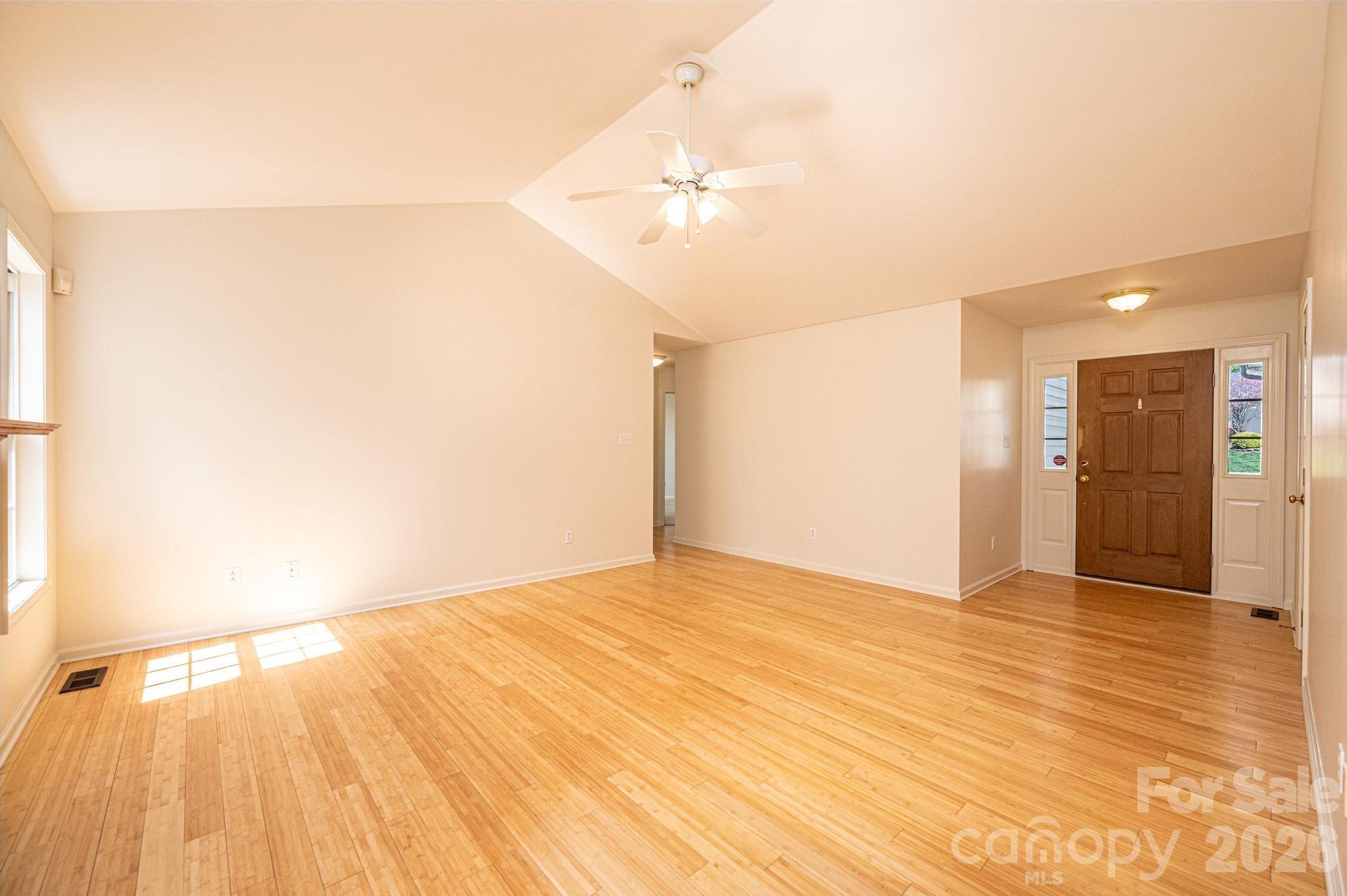 3410 Overbrook Drive Conover, NC 28613 - Photo 11 of 48