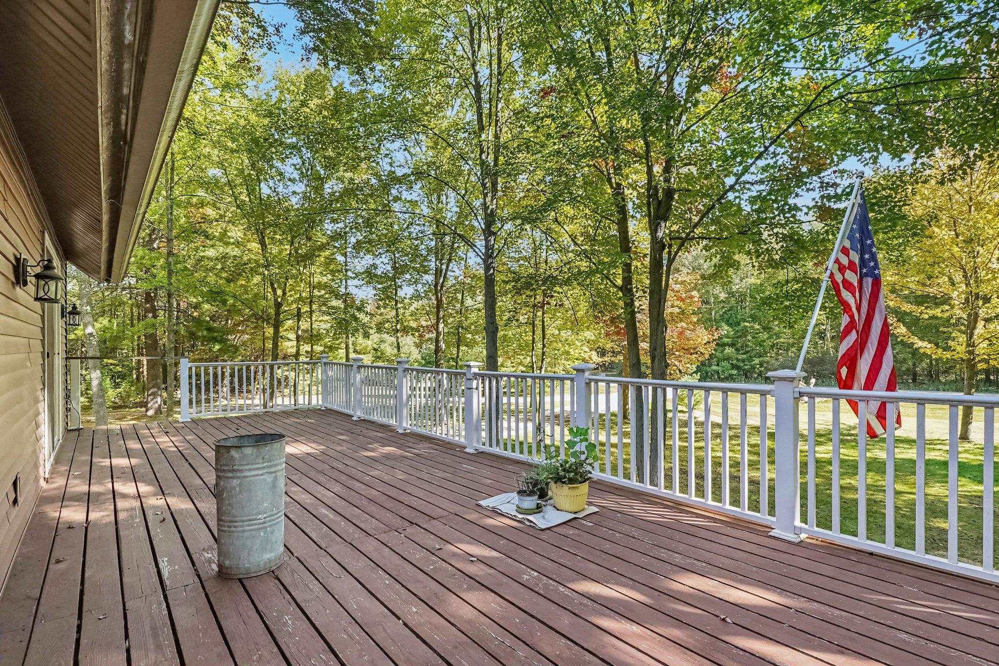 355 North Shepherd Road Mount Pleasant, MI 48858 - Photo 17 of 27 1951098-cf88ff36-c38b-47bc-9618-36bd82f83855.JPG