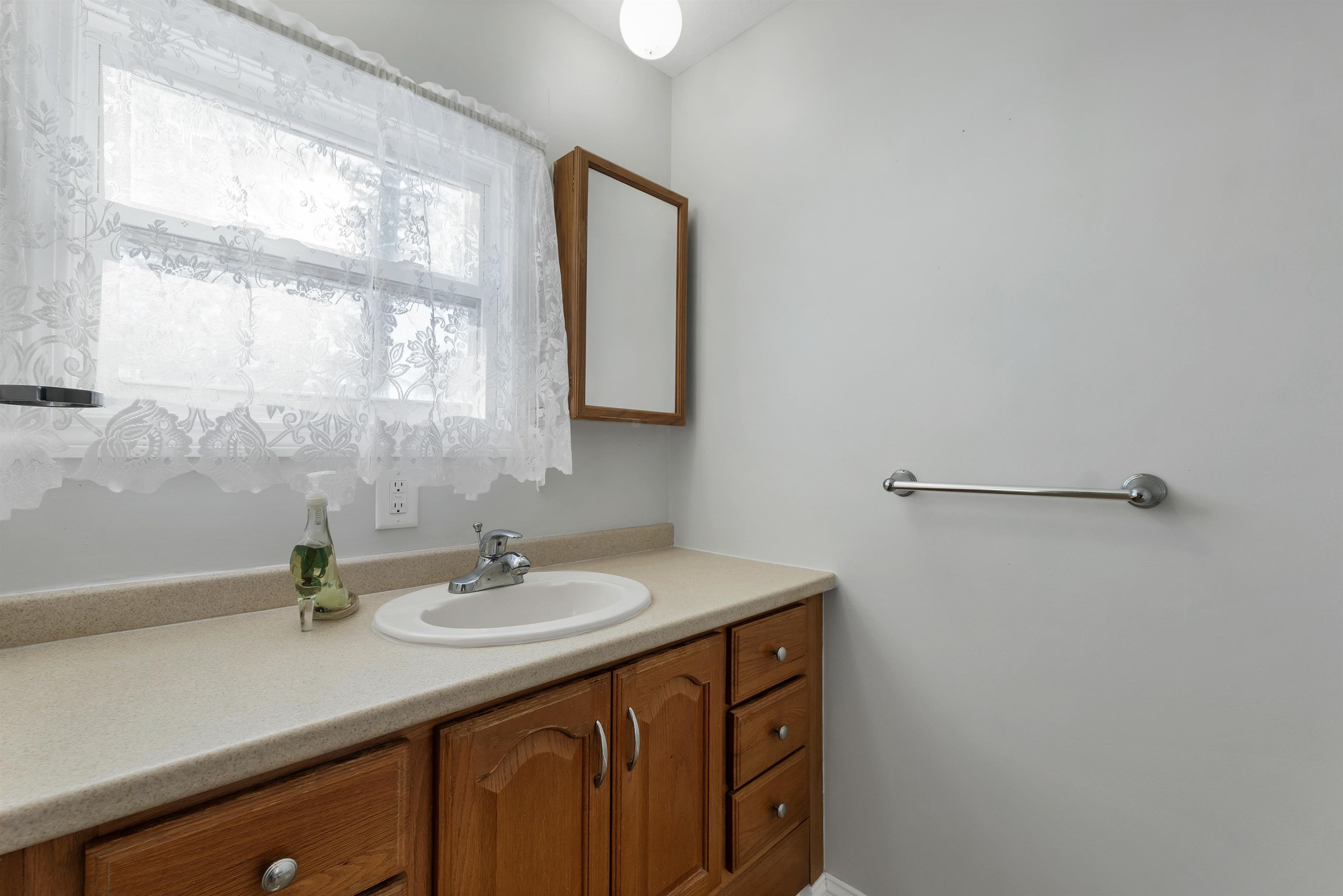 7 Highridge Trail Concord, NH 03301 - Photo 20 of 45