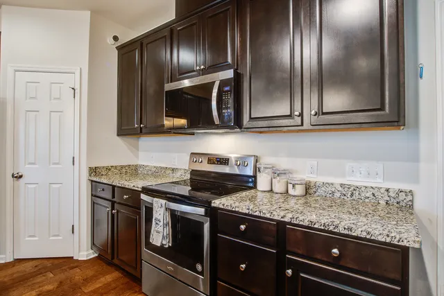 $460,000 | 408 Northern Red Oak Drive, Summerville, SC 29486