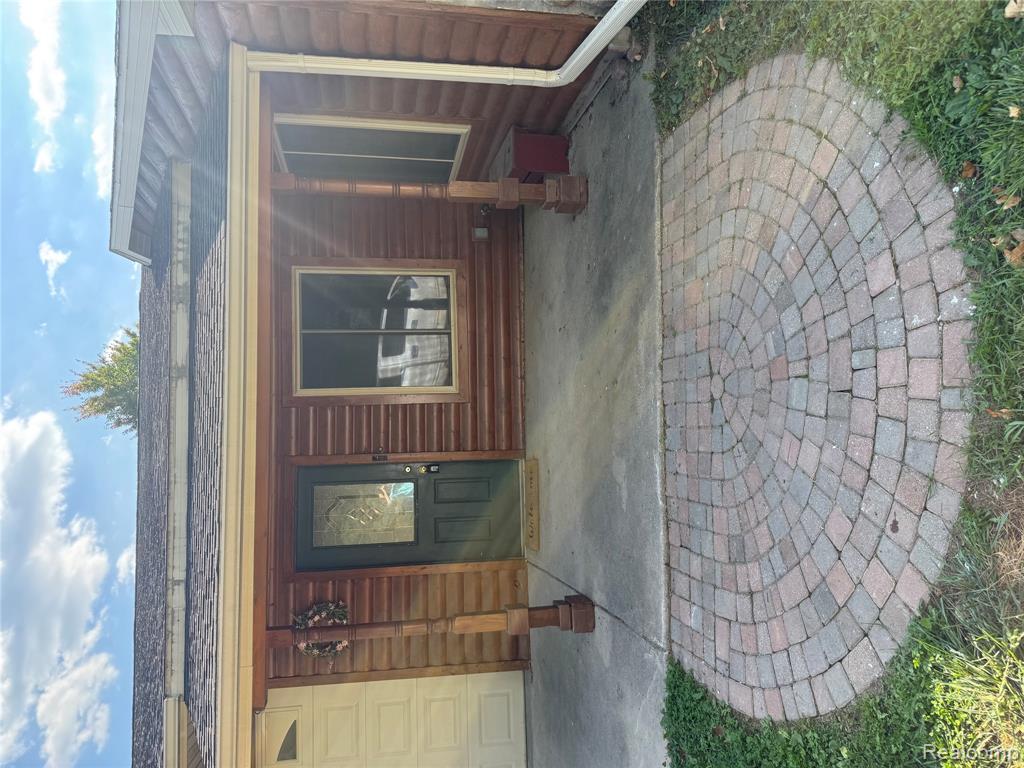 1243 Kile Road Metamora, MI 48455 - Photo 3 of 40