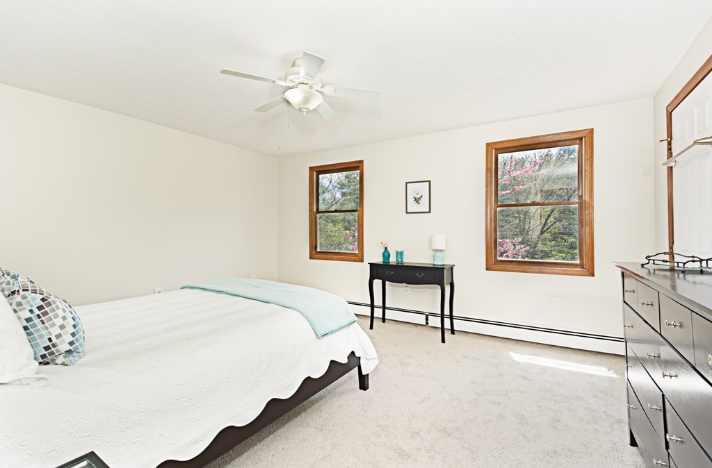 35 Pinecrest Road, Unit 35 Uxbridge, MA 01569 - Photo 24 of 36 Gallery Image 24