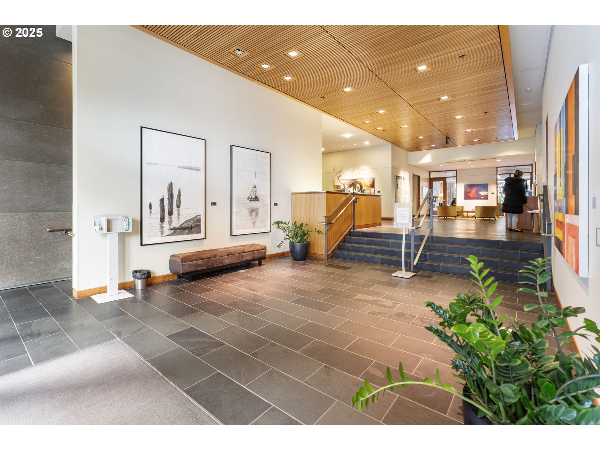 841 Southwest Gaines Street, Unit 1704 Portland, OR 97239 - Photo 3 of 45 Lobby