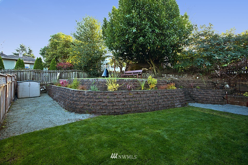 3723 Southwest Monroe Street Seattle, WA 98126 - Photo 16 of 17