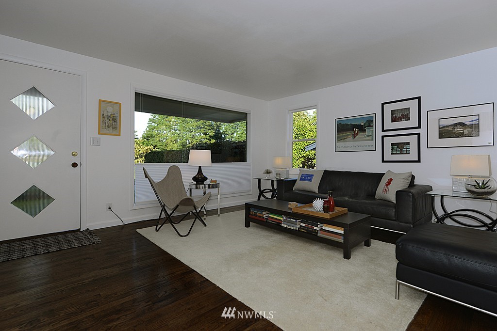 3723 Southwest Monroe Street Seattle, WA 98126 - Photo 3 of 17