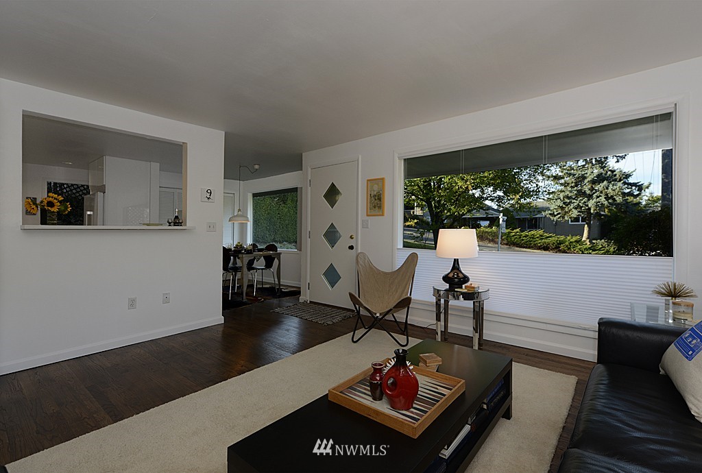 3723 Southwest Monroe Street Seattle, WA 98126 - Photo 4 of 17