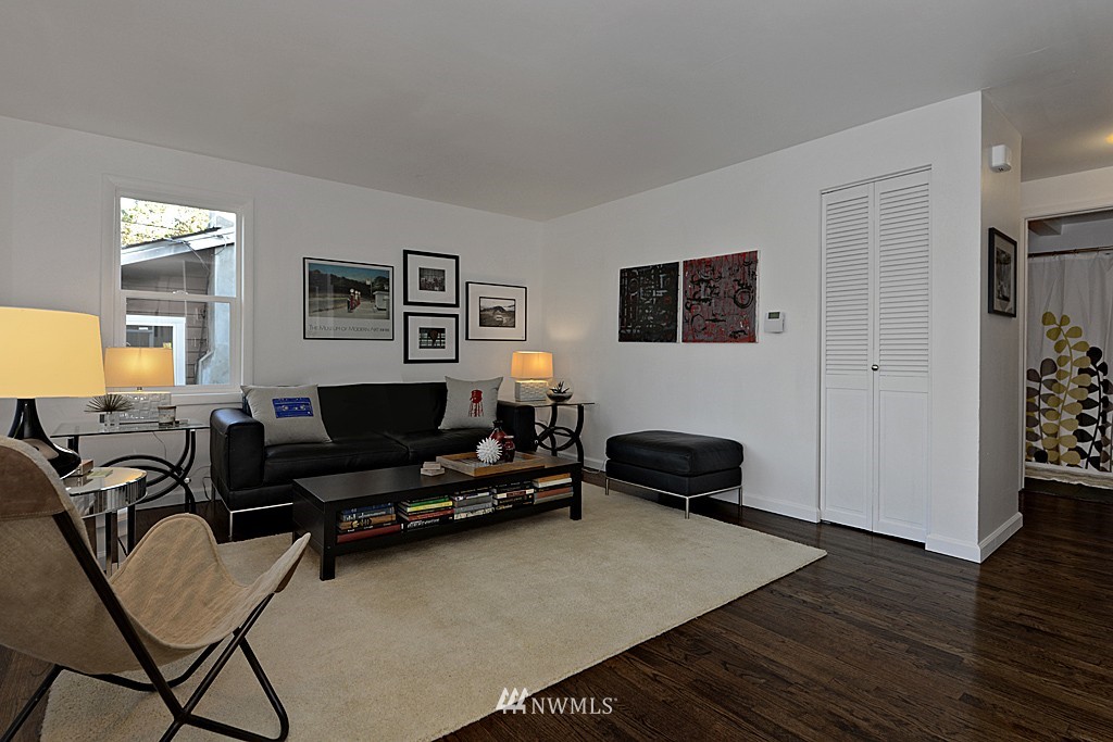 3723 Southwest Monroe Street Seattle, WA 98126 - Photo 5 of 17