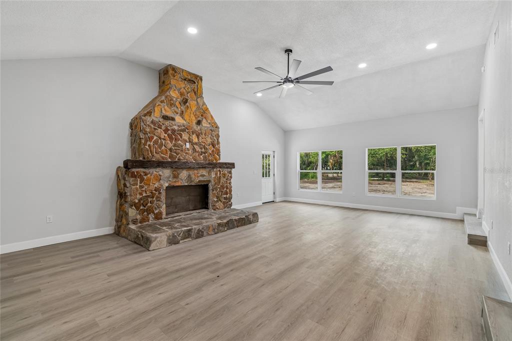 15628 Carlton Lake Road Wimauma, FL 33598 - Photo 36 of 80