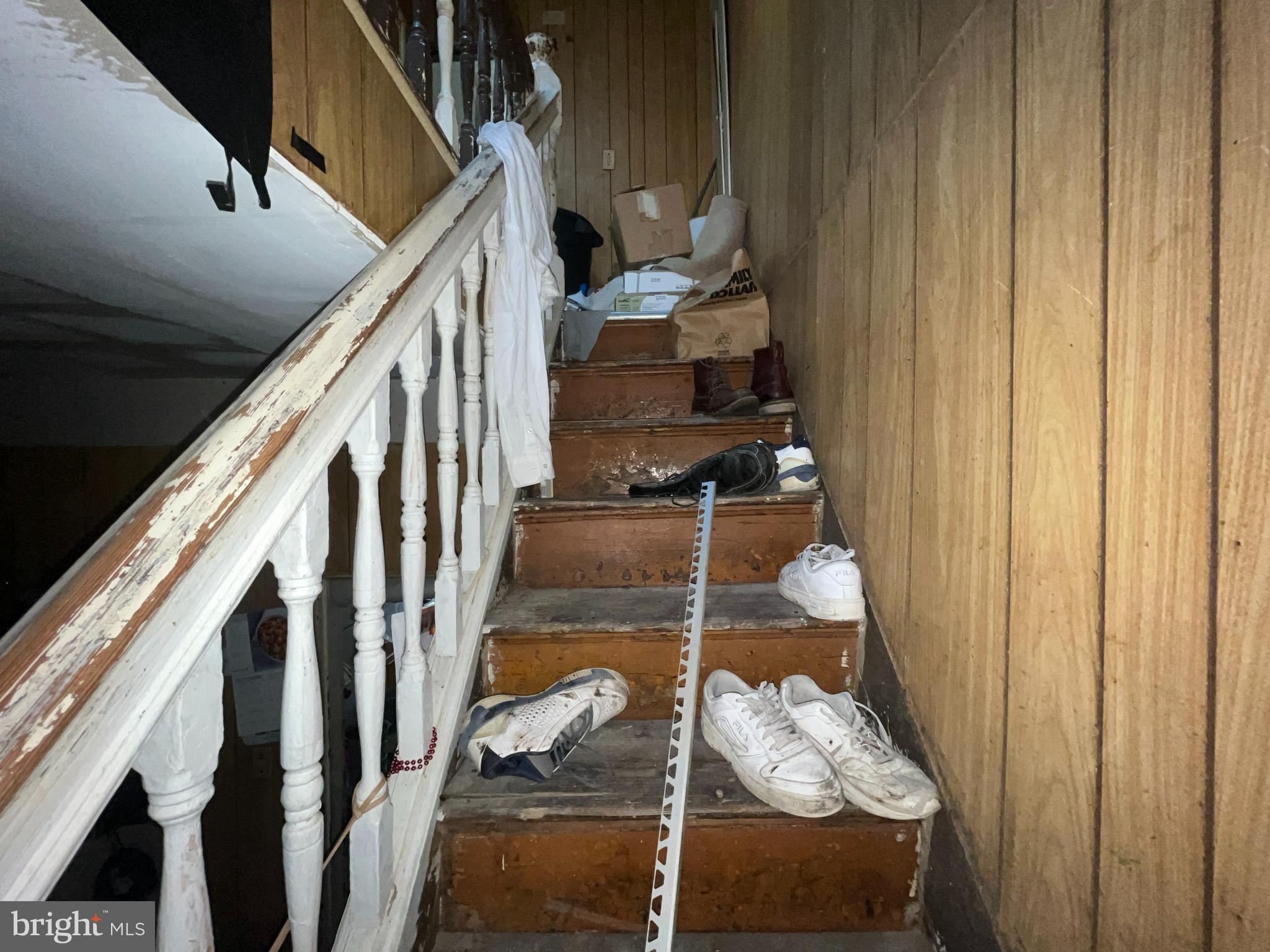 1508 Cliftview Avenue Baltimore, MD 21213 - Photo 9 of 18 a view of entryway with wooden floor