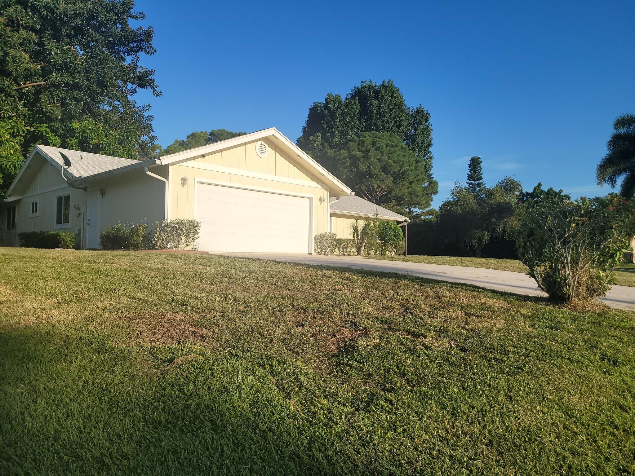 2913 Southeast Darien Road Port St. Lucie, FL 34952 - Photo 3 of 54 Ext Front