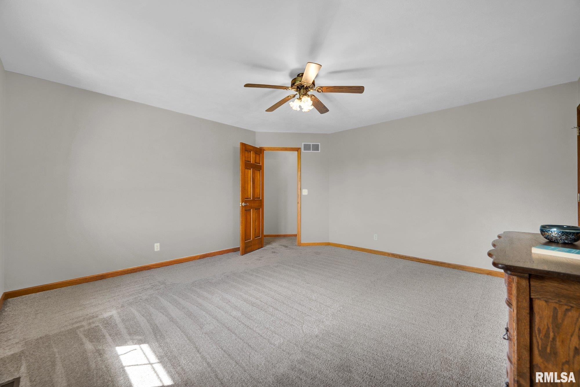 5 Old Farm Lane Washington, IL 61571 - Photo 31 of 65