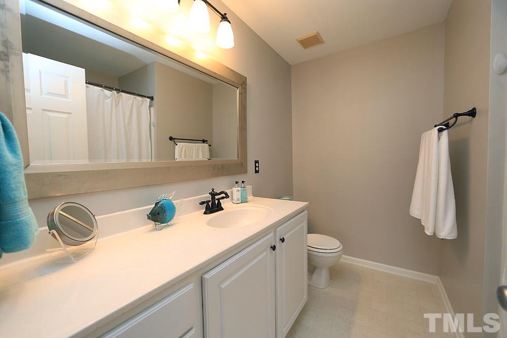 8239 City Loft Court Raleigh, NC 27613 - Photo 11 of 19 Gallery Image 11